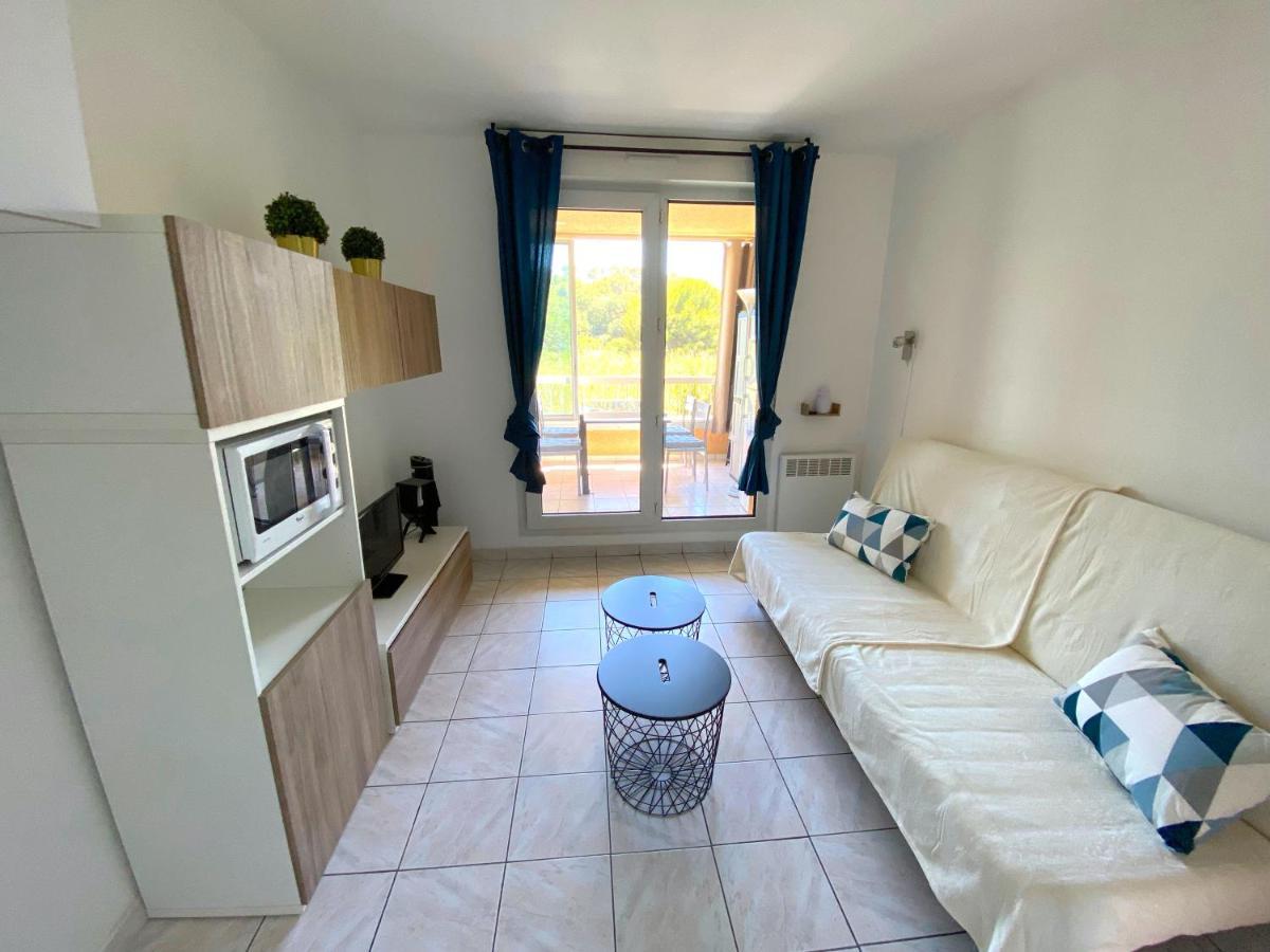 Appart 4 Pers Dans Residence Avec Piscine A 10 Min De La Plage Sanary-sur-Mer Exterior foto
